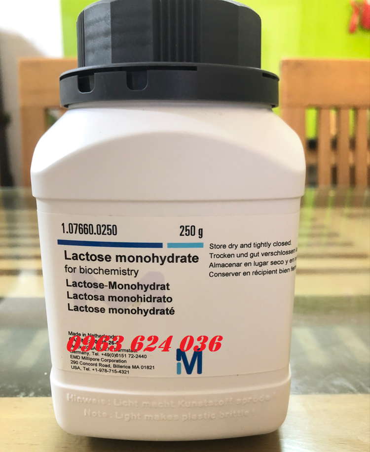 Môi trường vi sinh Lactose monohydrate for biochemistry, CAS 10039-26-6